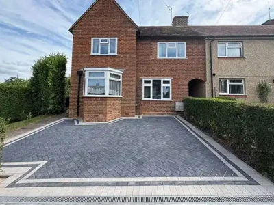 J & d paving black block paving 7 Essex